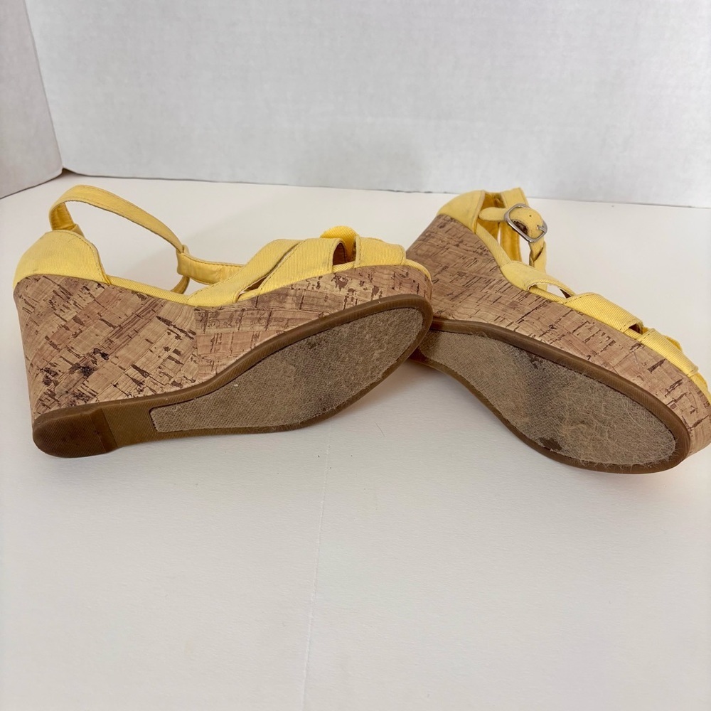 Madden Girl Yellow Floral Wedge Sandals Kolasso Womens Size 7.5 M Cork Platform - Picture 6 of 6